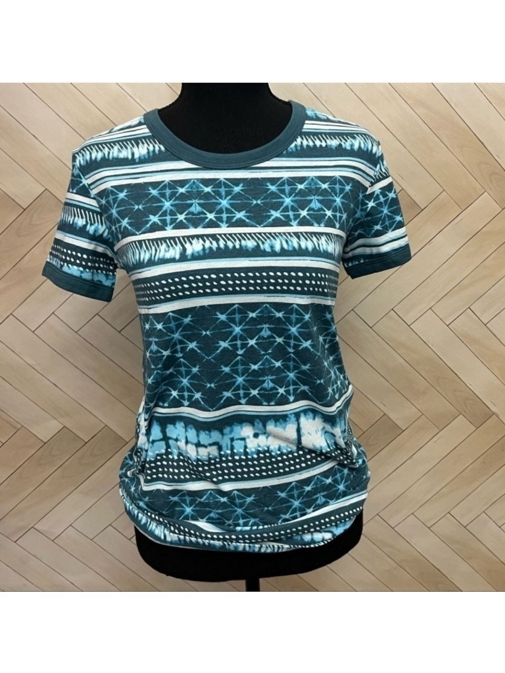 LuLaRoe LIV Top with Face Mask Women's Size Extra Small NWT
